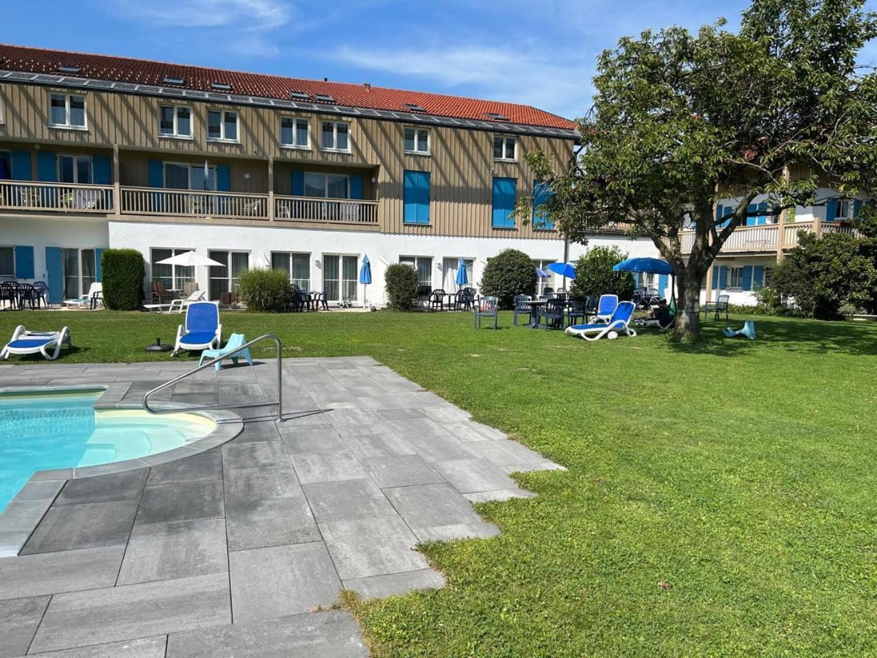 Gabi Mit Pool Und Sauna 于伯塞 外观 照片